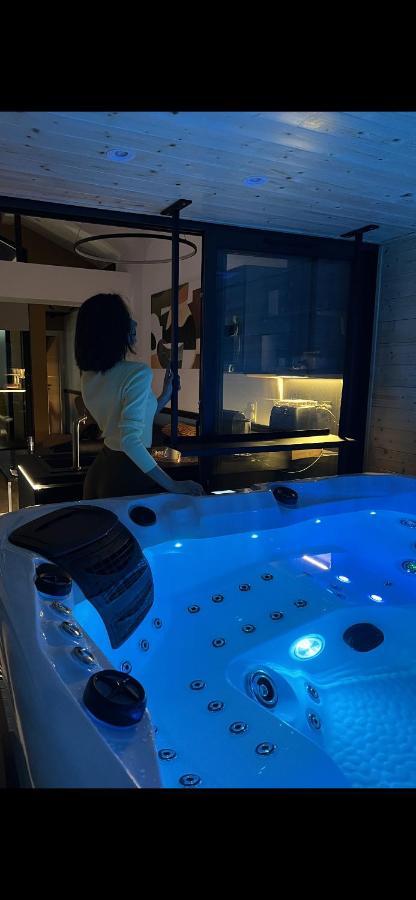 Les Suites De Stanislas Jacuzzi & Spa Nancy Exteriér fotografie