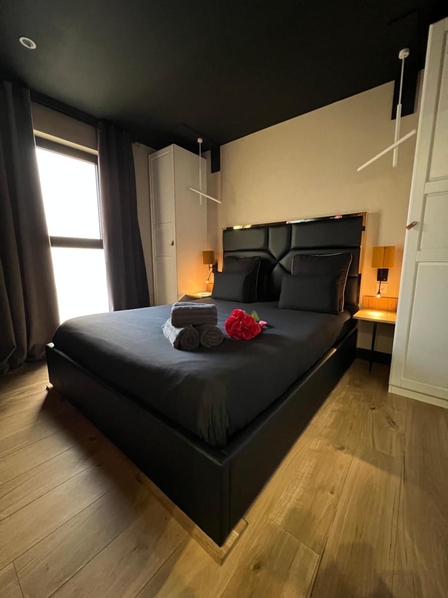 Les Suites De Stanislas Jacuzzi & Spa Nancy Exteriér fotografie